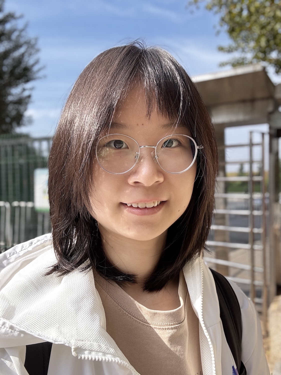 Qianqian Li